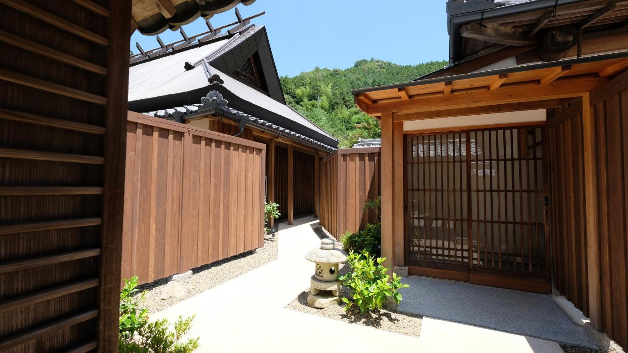 Satoyama Hotel Kanenone Tamba Maibara Exterior photo